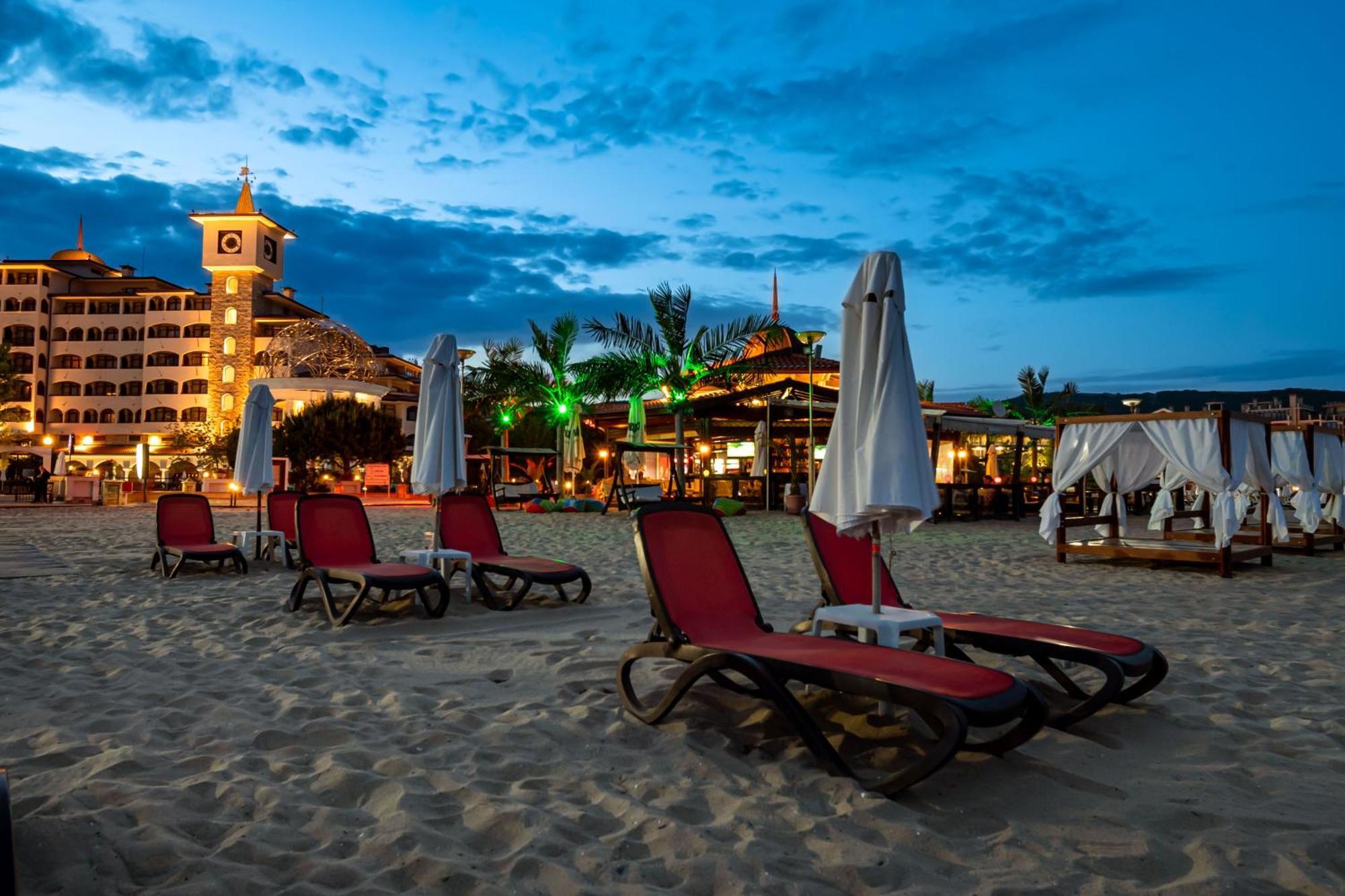 Helena Sands Sunny Beach Exterior photo