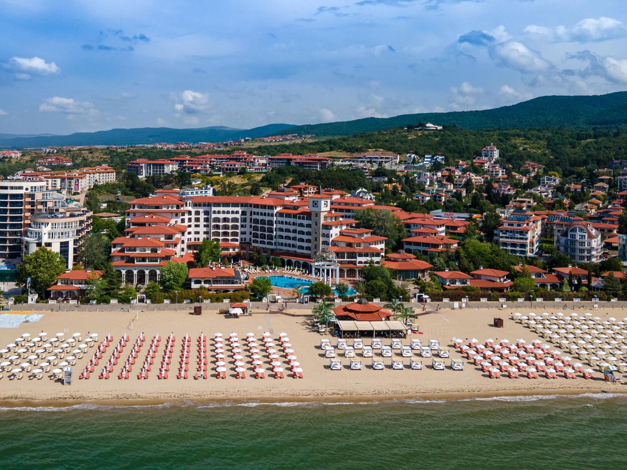 Helena Sands Sunny Beach Exterior photo